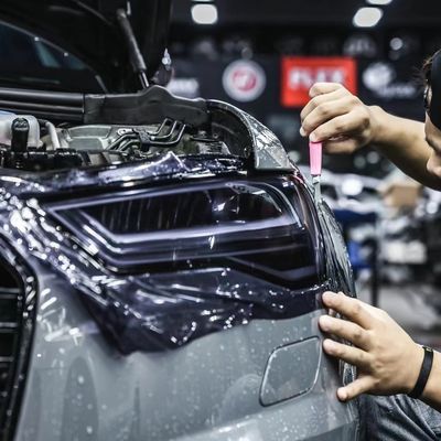 Buon prezzo Film TPU PPF resistente agli graffi per lampadine per auto Film di protezione per fari per auto VIT 82% idrofobico in linea